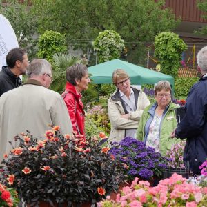 Führungen über das Gelände gaben Einblicke in die verschiedenesten Aufgabenbereiche des Gartenbauzentrums Geisenheim